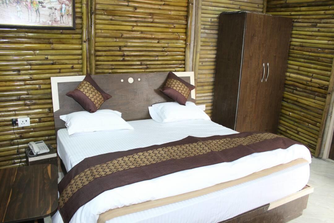 V Resorts Glamwoods Dhanulti ดานอลตี ภายนอก รูปภาพ